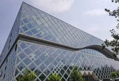 沈阳师范大学微博热议校园新风尚青春活力展新颜